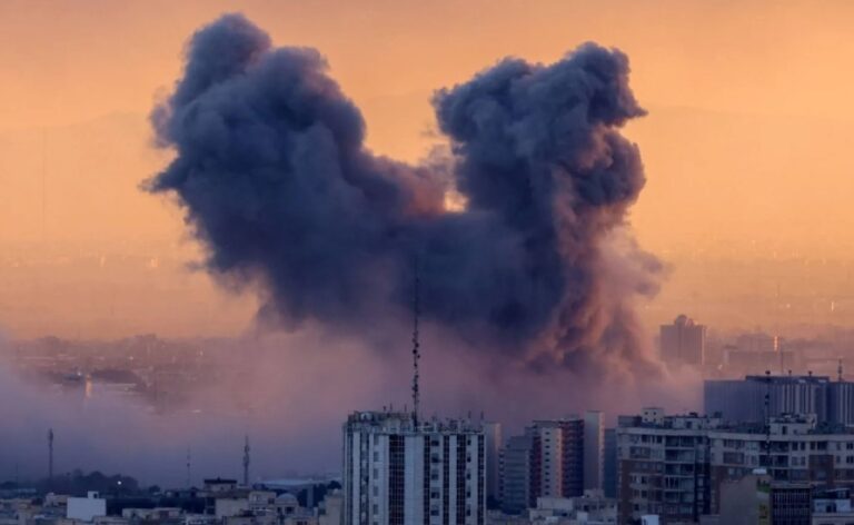 أكثر-من-140-ضربة-تستهدف-منظومة-الصواريخ-وسط-وغرب-إيران