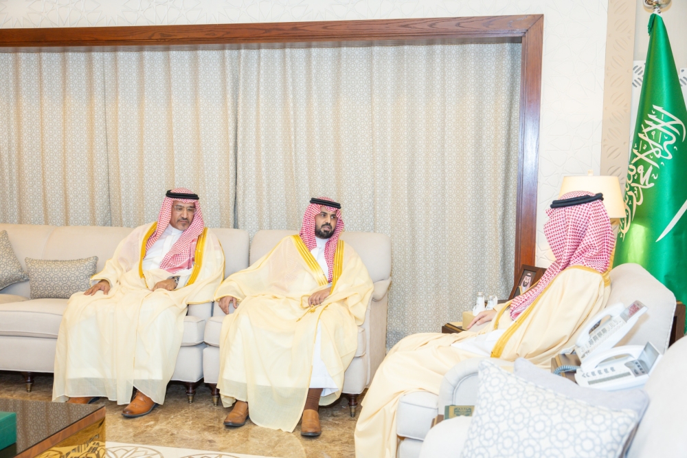 نائب-أمير-الشرقية-يستقبل-رئيس-مؤسسة-تطوير-جزيرة-دارين-وتاروت-المعين-حديثًا