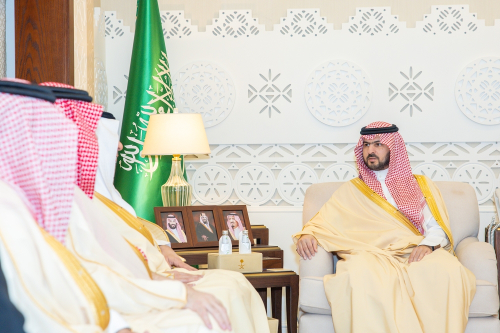 نائب-أمير-الشرقية-يطلع-على-جهود-هيئة-الإذاعة-والتلفزيون