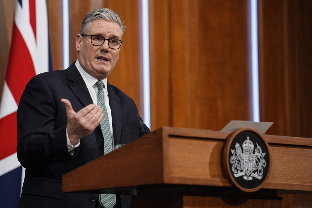 ستارمر-يجتمع-مع-جهات-اقتصادية-بريطانية-لمناقشة-آثار-الحرب-في-إيران