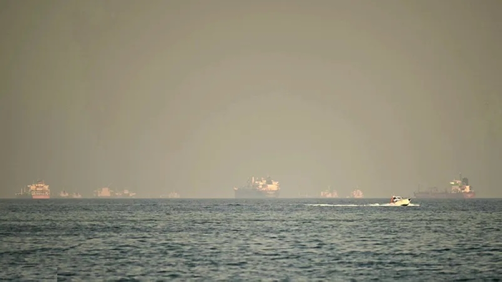 ترامب-يهدد-بتفجير-خارك-وآبار-النفط-الإيرانية-وسط-تحليق-أسعار-المحروقات