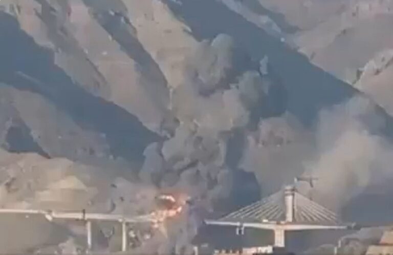 المزيد-قادم.-ترامب-يواصل-تهديداته-لإيران-بعد-قصف-جسر-بي-1