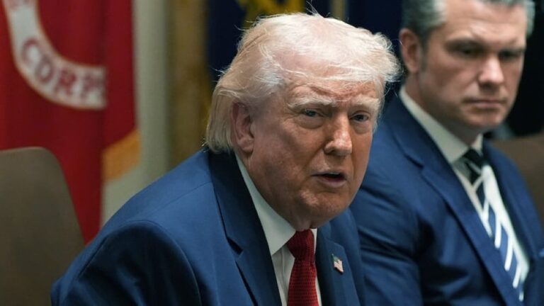 ترامب-يخفّض-الرسوم-الجمركية-على-مشتقات-الصلب-والألمنيوم-والنحاس