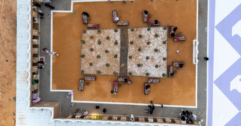 مهرجان-شتاء-الجوف-يستقطب-الزوار-بتجارب-ثقافية-وتفاعلية-متنوعة