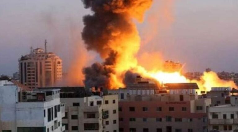 إيران.-5-قتلى-في-موقع-للصناعات-البتروكيميائية-إثر-ضربات