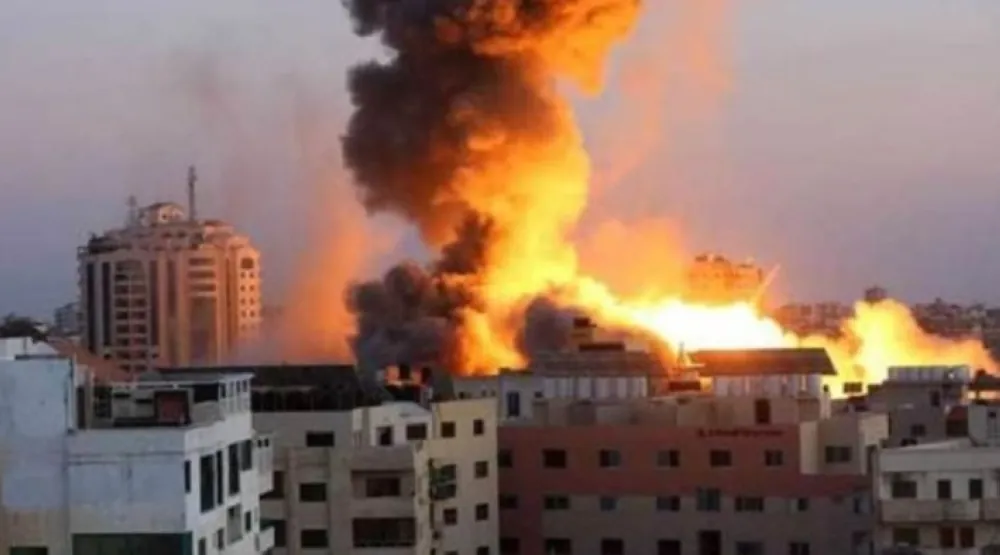 إيران.-5-قتلى-في-موقع-للصناعات-البتروكيميائية-إثر-ضربات