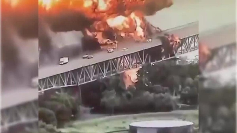 مقتل-شخص-وإصابة-اثنين-في-انفجار-شاحنة-وقود-قرب-قناة-بنما