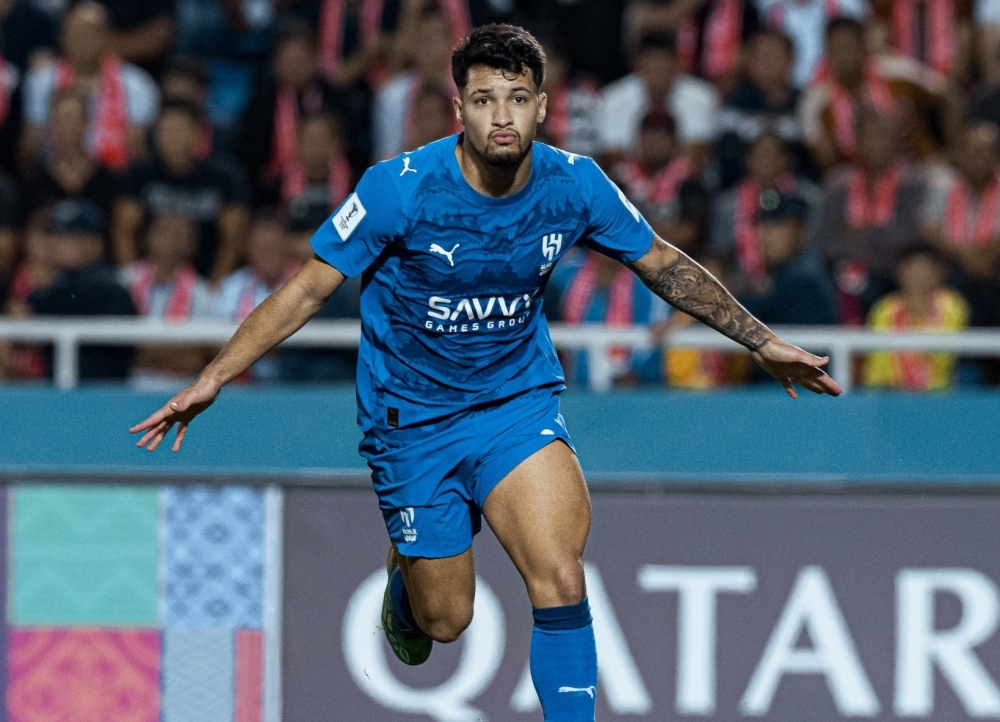 ليفربول-يغري-الهلال-وليوناردو-بالفرعون