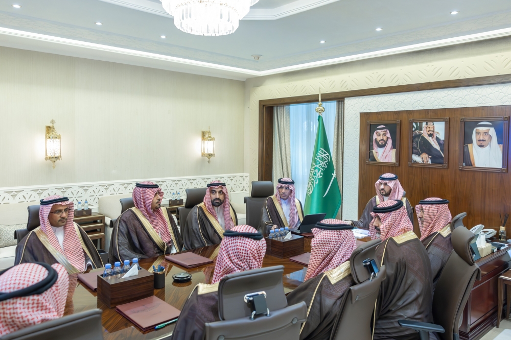 نائب-أمير-الشرقية-يطلع-على-الخدمات-التشغيلية-لمطارات-الدمام-وتكامل-منظومتها