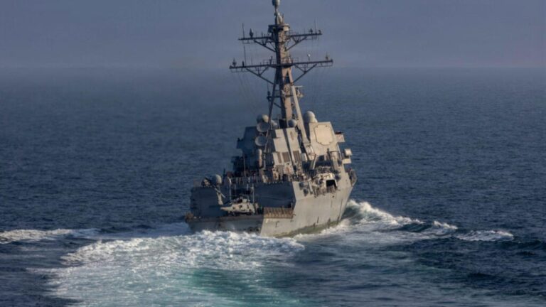 ترامب:-سندمر-أي-سفينة-إيرانية-تحاول-كسر-الحصار-البحري