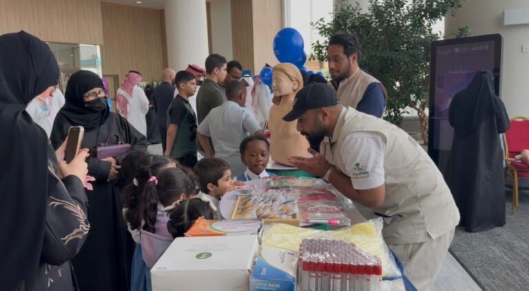 للوقاية-من-الأمراض-المشتركة.-حملة-توعية-بسلامة-الغذاء-في-الأحساء