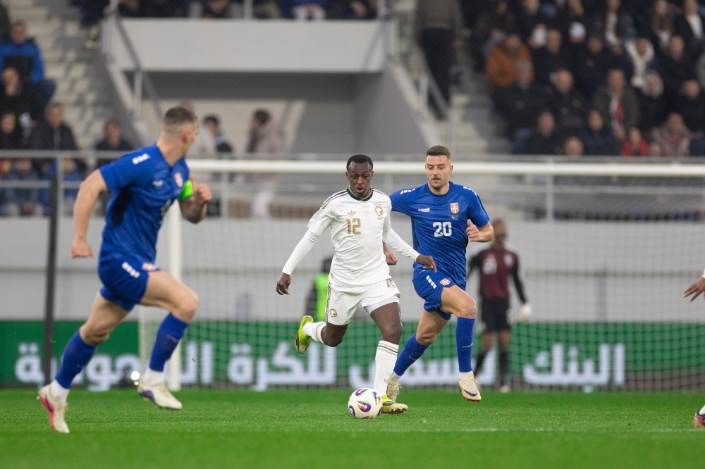 اتحاد-القدم-يتحرك-نحو-خليفة-رينارد