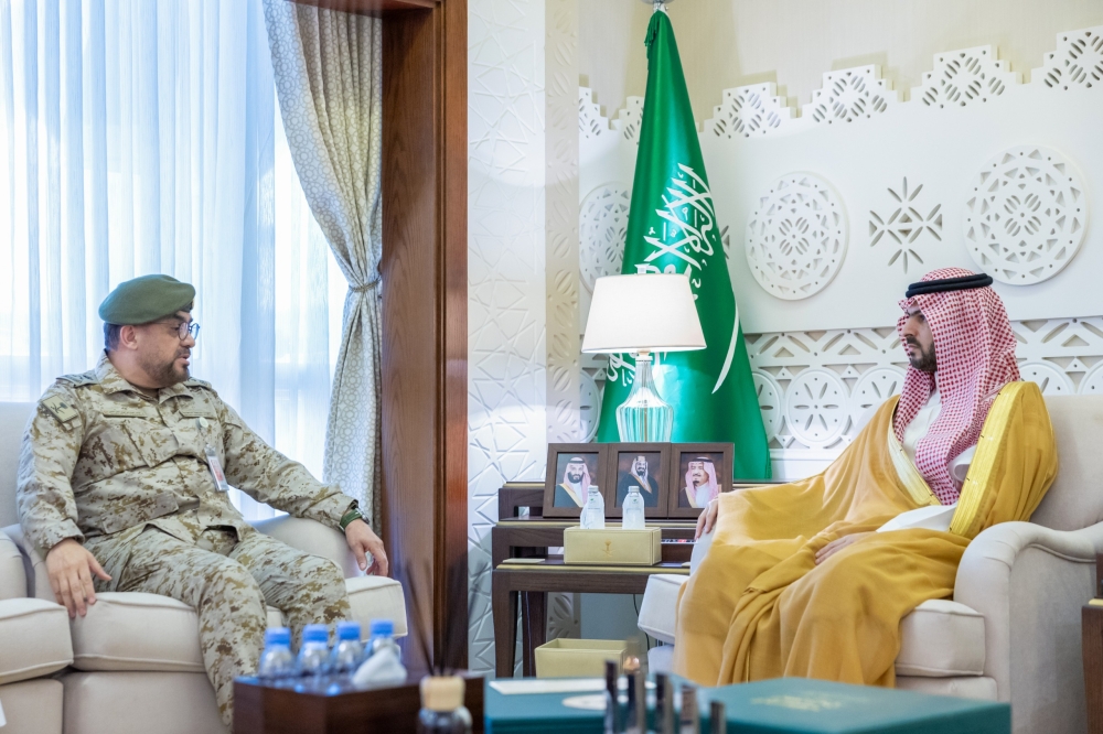 نائب-أمير-الشرقية-يطّلع-على-أبرز-جهود-وإنجازات-المجمع-الطبي-العسكري-بالظهران