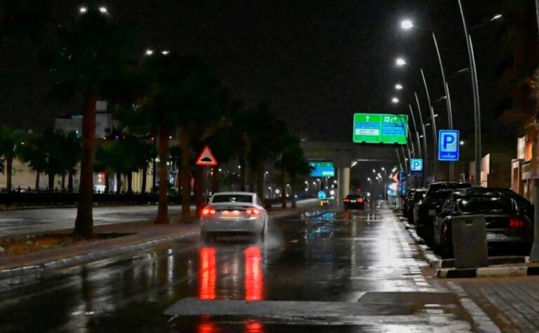 الشرقية-تحت-الإنذار-الأحمر.-تنبيه-من-أمطار-غزيرة-وسيول-وصواعق-رعدية