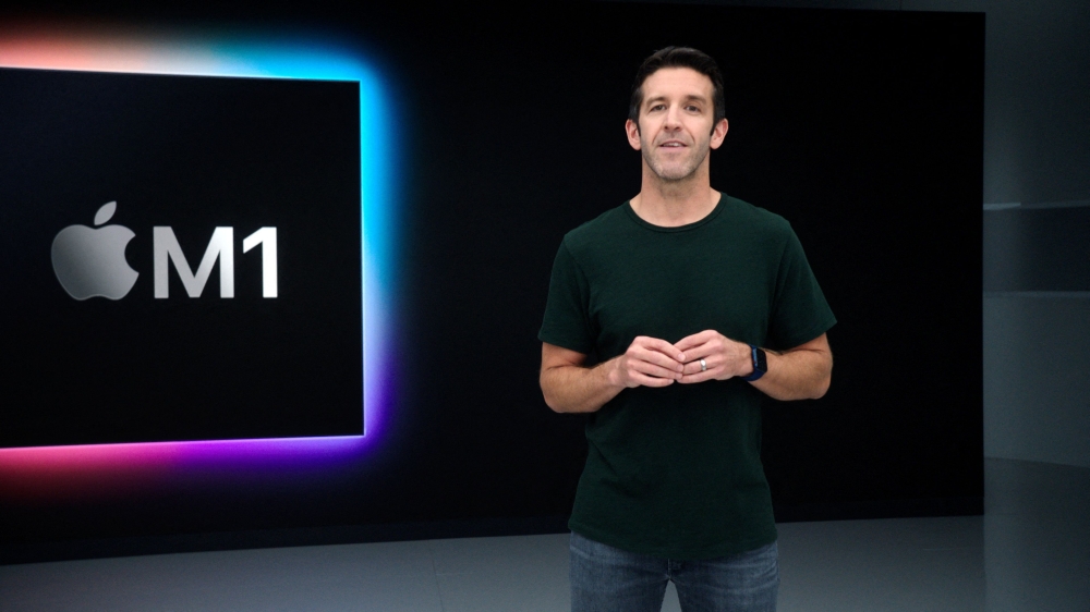 نصف-حياته-بين-الأجهزة.-من-هو-جون-تيرنوس-رئيس-«أبل»-الجديد؟