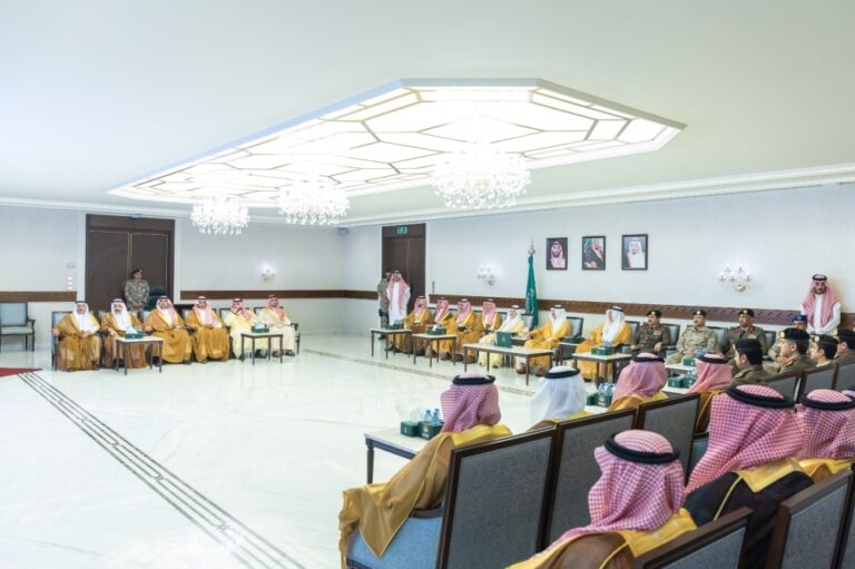 أمير-الشرقية-يرعى-حفل-تكريم-منظّمي-وداعمي-سباق-الشرقية-الدولي-27