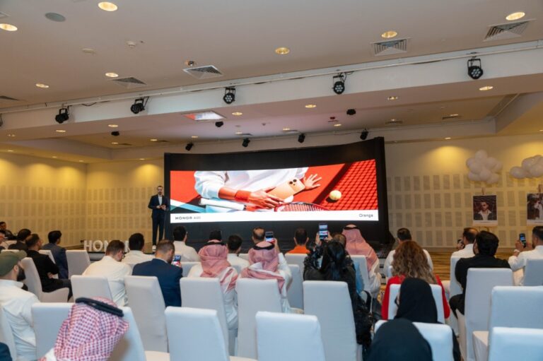 honor-تفتح-الطلبات-المسبقة-لسلسلة-honor-600-series-مع-أداء-رائد-يضاهي-الهواتف-في-فئتها