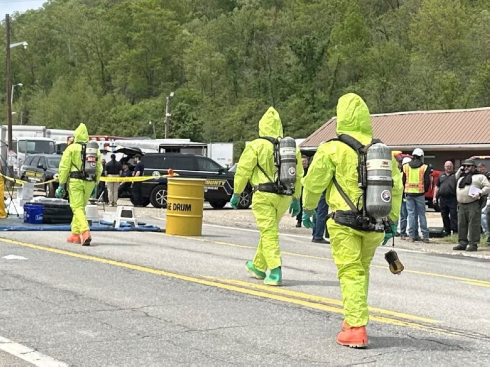 وفاة شخصين وإصابة 19 إثر تسرب كيميائي في مصنع بفرجينيا الغربية