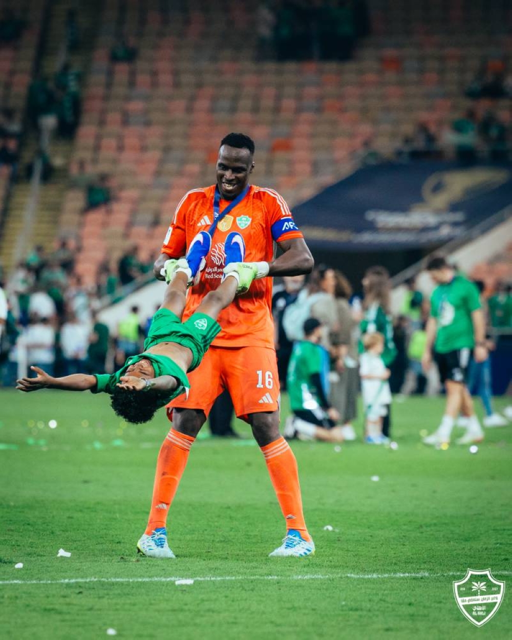 الحارس-الأمين