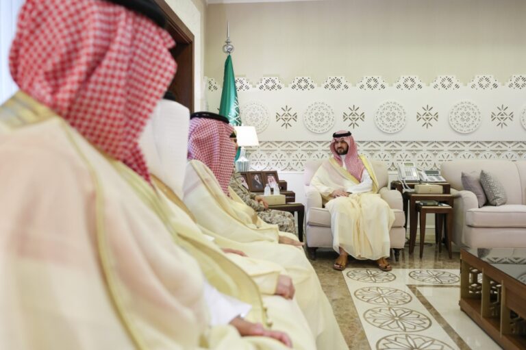 نائب-أمير-الشرقية-يطّلع-على-جهود-مستشفى-القوات-المسلحة-بالظهران