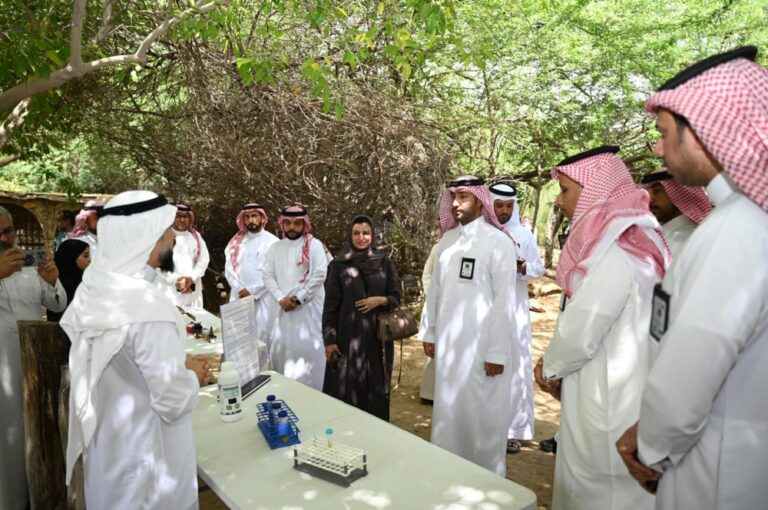 قيادات-الشرقية-ترسم-ملامح-الاستدامة-البيئية-من-المزرعة-النموذجية-بالقطيف