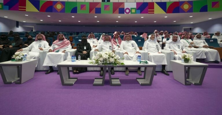 توأمة-إدارية-لتطوير-71-مدرسة-في-هجر-الأحساء-لتحسين-نواتج-التعلم
