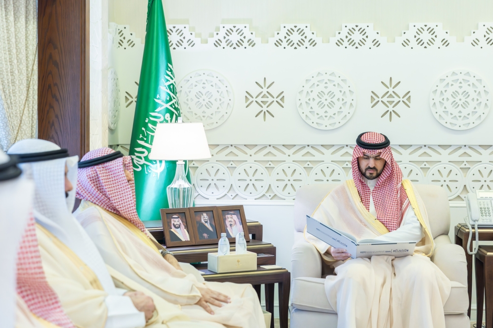 نائب أمير الشرقية يشيد بإنجاز الأحساء كمدينة عربية مسؤولة اجتماعيًا
