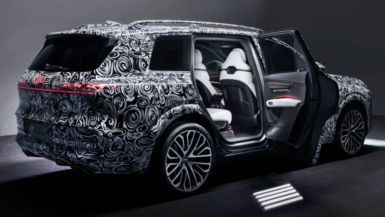 أودي-q9-2027:-أكبر-suv-في-تاريخ-العلامة-تكشف-عن-مقصورة-استثنائية